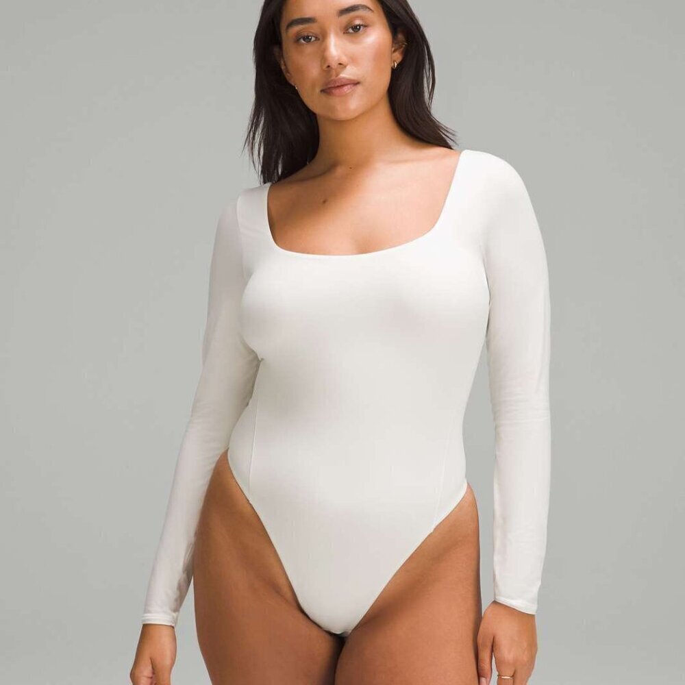 NWT Lululemon Wundermost Ultra-Soft Nulu Square-Neck Long-Sleeve Bodysuit MEDIUM